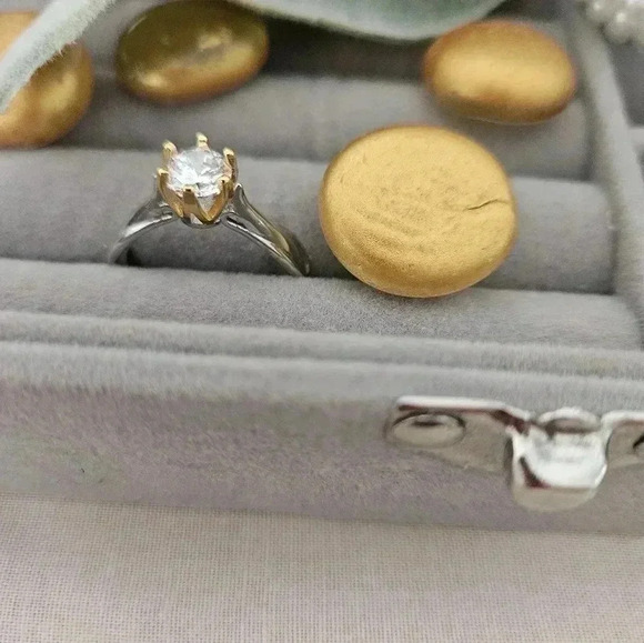 1k classic six claw Moissanit, ring  925 sterling silver. - Picture 2 of 4